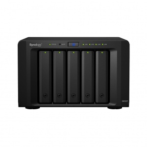   Synology DS1517 -    (50000 Gb Seagate Edition)