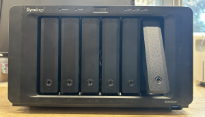 ������� ���������� Synology DS1621xs+  - Demo - �������� 1 ���