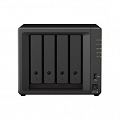 ������� ���������� Synology DS923+ ���� � ������������, ������ �� DS925+